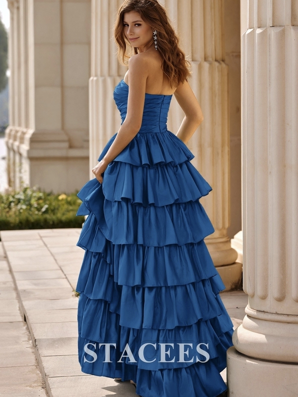 PROM DRESS - Picture 2 of 5